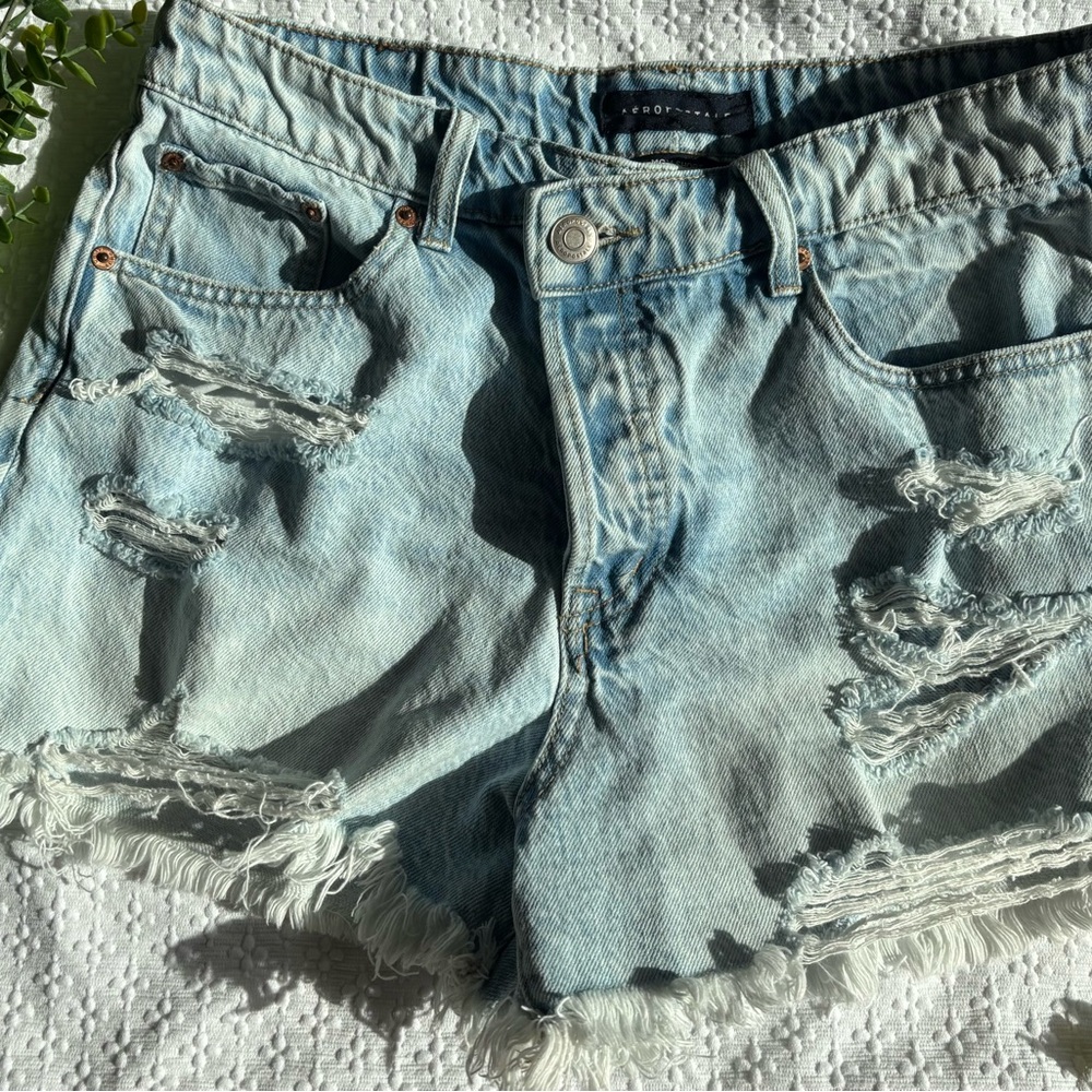 Aeropostale Blue Distressed Mom shorts